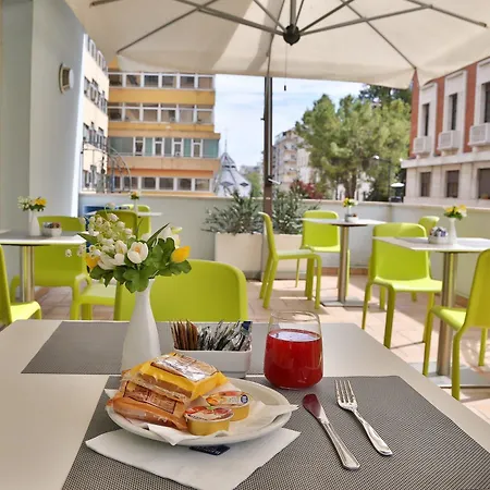 B&B Hotel Pescara 3*