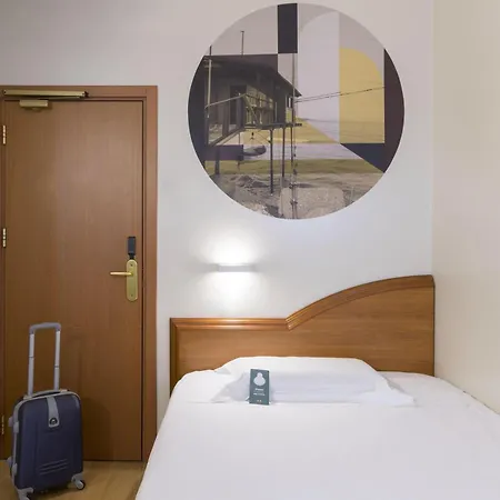 Hotell B&B Hotel Pescara 3*