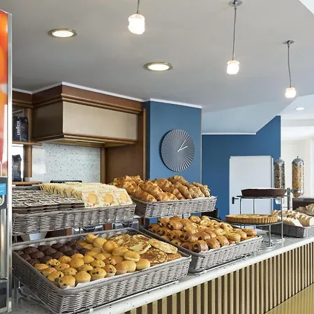 佩斯卡拉住宿加早餐酒店