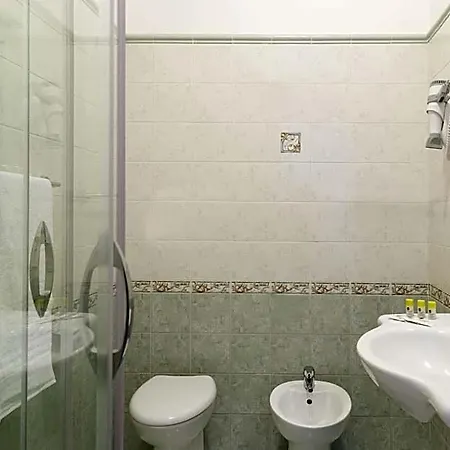 B&B Hotel Pescara 3*