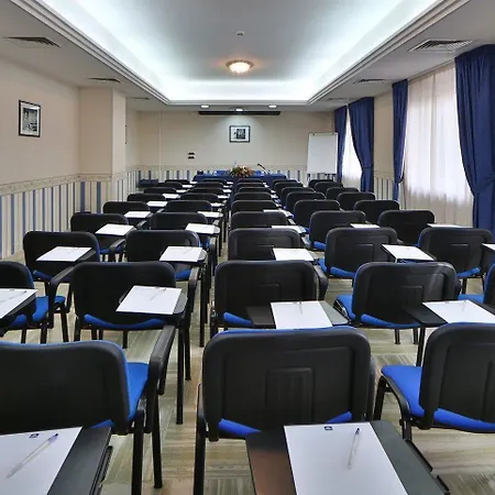 B&B Hotel Pescara Hotell 3*