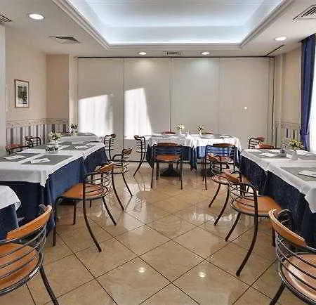 Hotel B&B Hotel Pescara 3*