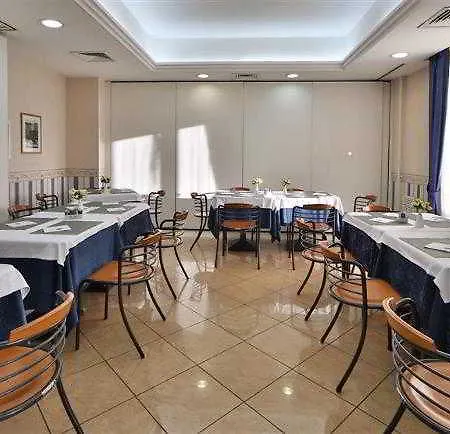 Hotell B&B Hotel Pescara 3*