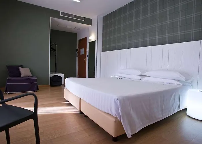 B&B Hotel Pescara 3*